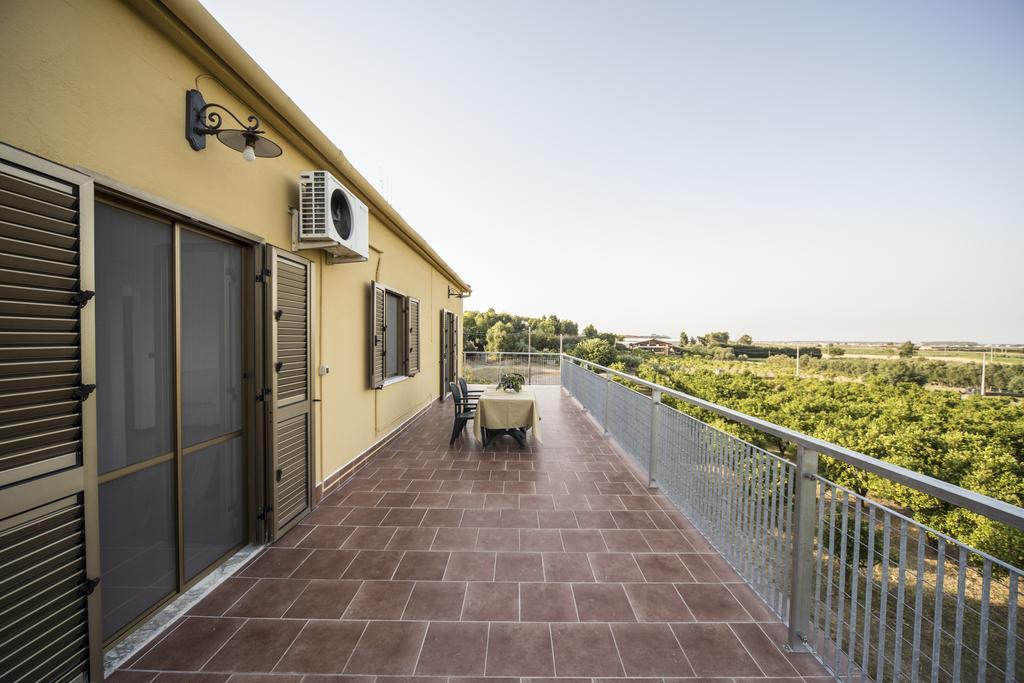 Agriturismo Il Giriatello Кротоне Экстерьер фото